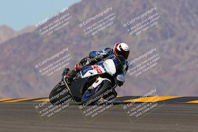 media/Oct-09-2022-SoCal Trackdays (Sun) [[95640aeeb6]]/Turn 9 (1pm)/